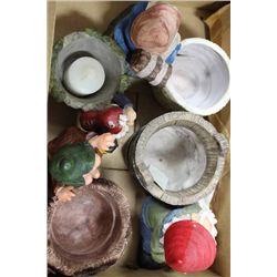 BOX OF TEALIGHT GNOMES