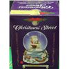 Image 1 : CHRISTMAS STREET MUSICAL WATERGLOBE