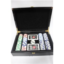 POKER SET IN CASE