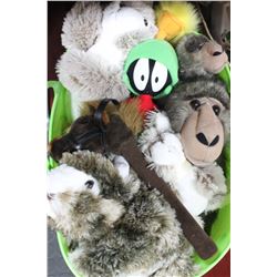 PLASTIC GREEN BASKET FULL OF PLUSH TOYS