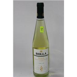 750ML BOTTLE OF 2012 BOLLA SOAVE CLASSICO
