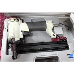 AIR STAPLER