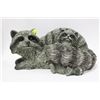 Image 1 : MAMA & BABY RACOON ORNAMENT