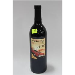 750ML BOTTLE OF TWINFIN 2009 CABERNET 13.5%