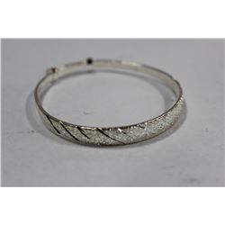 STERLING SILVER BANGLE BRACELET