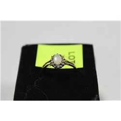 LADIES 10K OPAL AND DIAMOND RING SZ 7