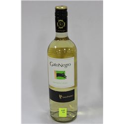 750ML BOTTLE OF GATONEGRO 2010 WHITE WINE 12%