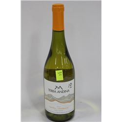 750ML BOTTLE OF TERRA ANDINA 2012 CHARDONNAY 12%