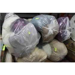 BAG OF SHOWHOME PILLOWS X5