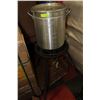 Image 1 : 64 QT TURKEY COOKER