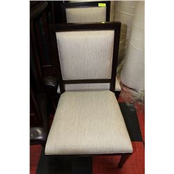PAIR OF SHOWHOME WOOD AND FABRIC SIDECHAIRS