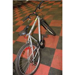 RALEIGH 18 SPEED MOUNTAIN BIKE