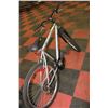 Image 1 : RALEIGH 18 SPEED MOUNTAIN BIKE