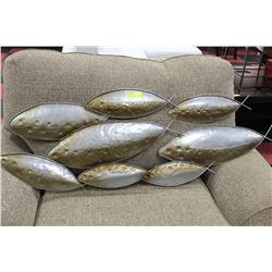 SHOWHOME METAL FISH WALL HANGING