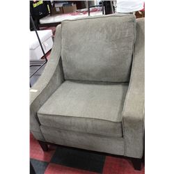 SHOWHOME FABRIC SOFA CHAIR