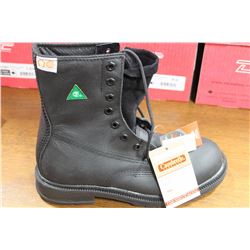 PAIR OF  DYNAMIC STEEL TOE WORK BOOTS SIZE 7-3E