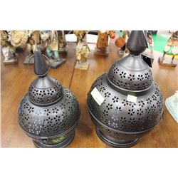 SHOWHOME PAIR OF METAL ORNAMENTS