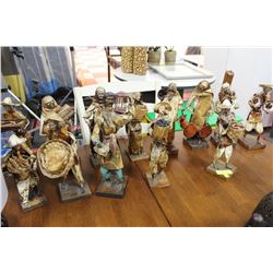 COLLECTION OF 13 MEXICAN FIGURINES