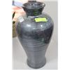 Image 1 : SHOWHOME METALLIC GREY VASE