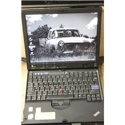 BUSINESS CLASS LENOVO X-Series TABLET & LAPTOP