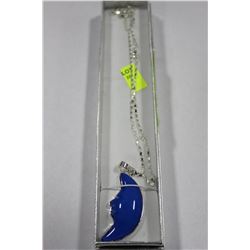 SILVER NECKLACE W/HALF MOON PENDANT