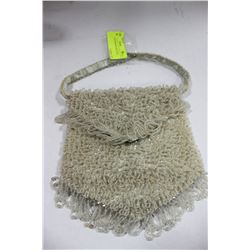 VINTAGE HANDMADE SEQUINED PURSE
