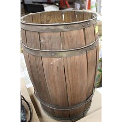 ESTATE WOOD BARREL PLANTER
