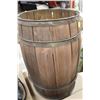 Image 1 : ESTATE WOOD BARREL PLANTER