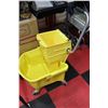 Image 1 : NEW COMMERCIAL MOP BUCKET W WRINGER