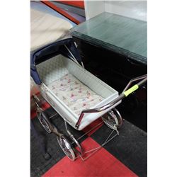 VINTAGE 1950'S DOLL CARRIAGE