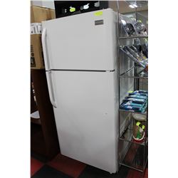 FRIGIDAIRE 18 CUBE FRIDGE