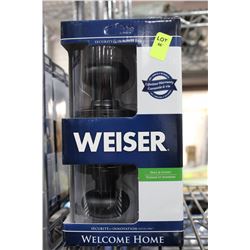 WEISER HALL AND CLOSET HANDLE SET