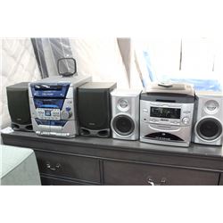 2 ESTATE CD STEREOS-1 WITH MISMATCHED SPEAKERS