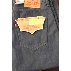 LEVI'S 501 MEN'S JEANS SIZE W28 X L32
