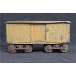 Lionel Large Gauge Model Slat Car w/Wooden Top