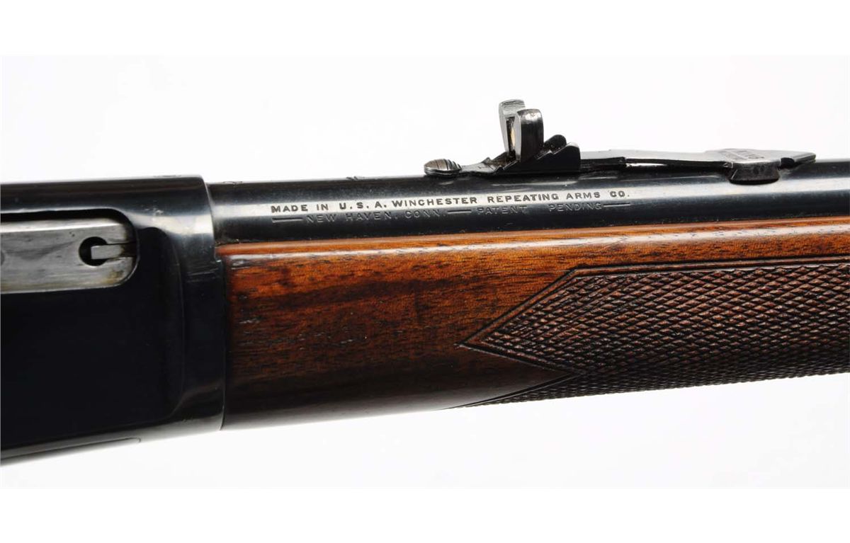 Winchester Model 63 Deluxe Rifle .22.**