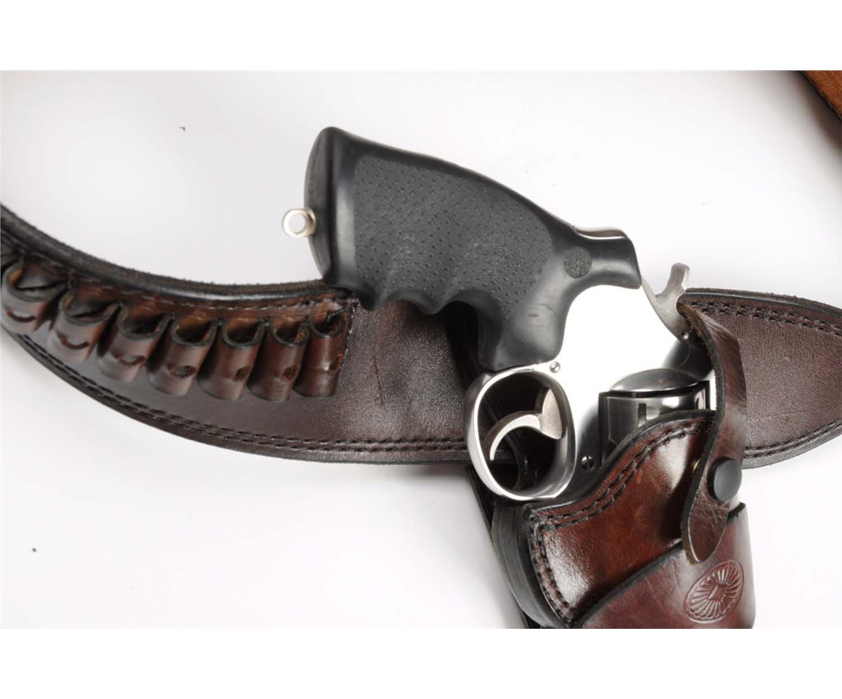 Scarce S&W Model 629-4 (Trail Boss) Revolver).**