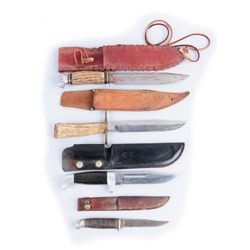 Lot of 4: Fixed Blade Knives.