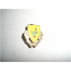 VINTAGE WWII VERY RARE PIN BACK MTEAL BADGE *SEMPER PARATUS* VALUE $32.00+!! PIN BACK CAME OUT OF SA