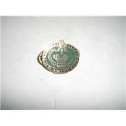 VINTAGE WWII VERY RARE PIN BACK MTEAL BADGE *THIS WE'LL DEFEND* VALUE $32.00+!! PIN BACK CAME OUT OF