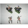 Image 1 : VINTAGE HORSES & SOLDIERS 7 TOTAL METAL TOY SOLDIERS *5 MEN-2 HORSES*!! SOLDIERS CAME OUT OF SAFE BO