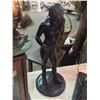 Image 1 : VICTORIAN STYLE BRONZE STATUE OF A MAN