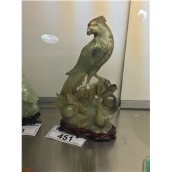 JADE SCULPTURE OF A BIRD, ON STAND