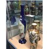 Image 4 : SHELF LOT OF COLLECTABLES: ARTS AND CRAFTS LAMP, HAND PAINTED VICTORIAN VASES, ETC
