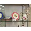 Image 3 : SHELF LOT OF PORCELAIN PLATES AND FIGURINES