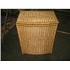 Image 1 : Wicker Laundry Hamper