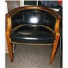 Image 1 : Leather Barrel Chair