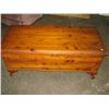 Image 2 : Lane Cedar Chest