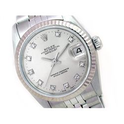 31mm Midsize Rolex Stainless Steel Oyster Perpetual Datejust Watch. Silver 10R Dial. 18k White Gold 