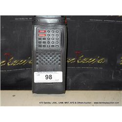 UNIDEN BEARCAT PORTABLE SCANNER